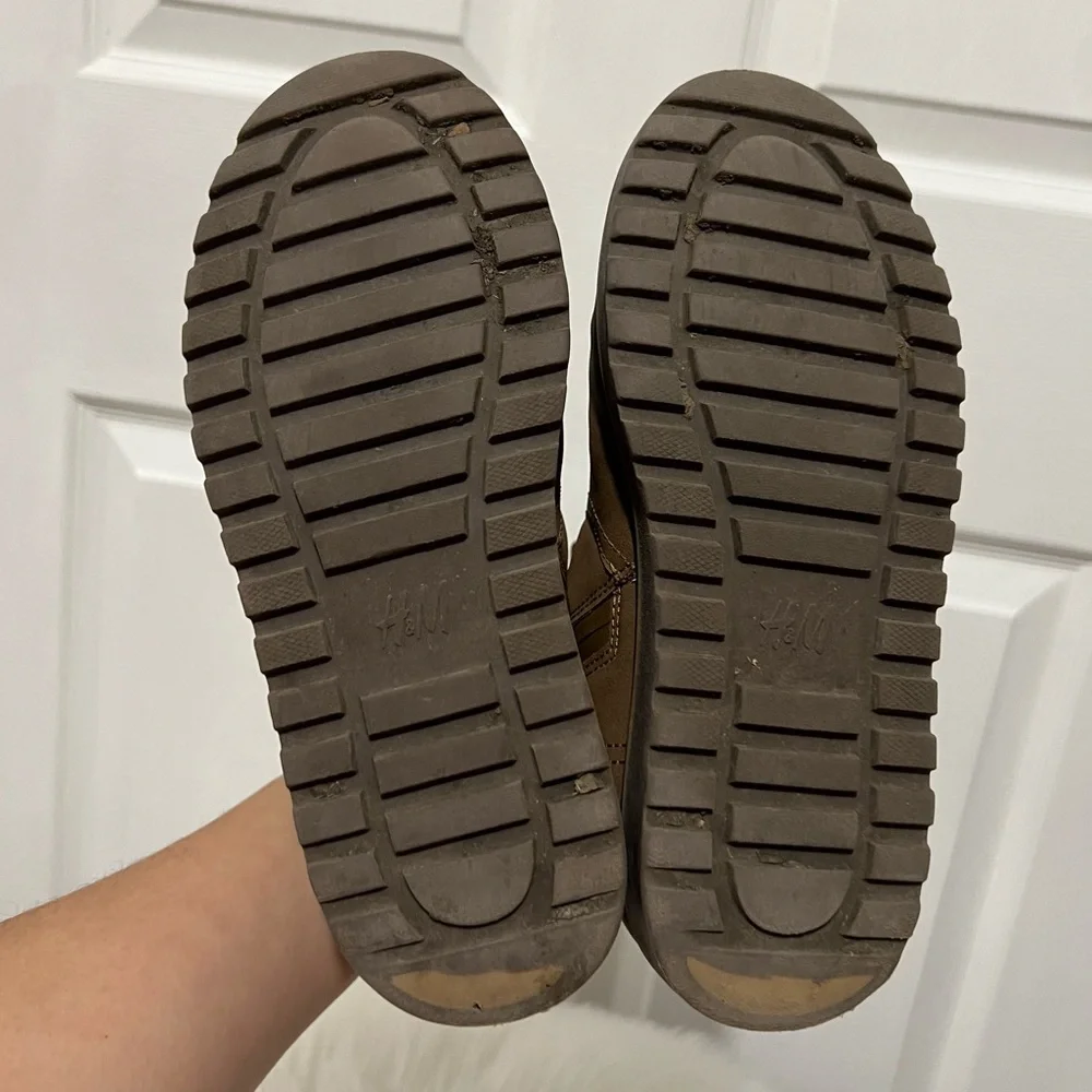 💗 H&M -‎ Girls Tan Ankle Winter Boots